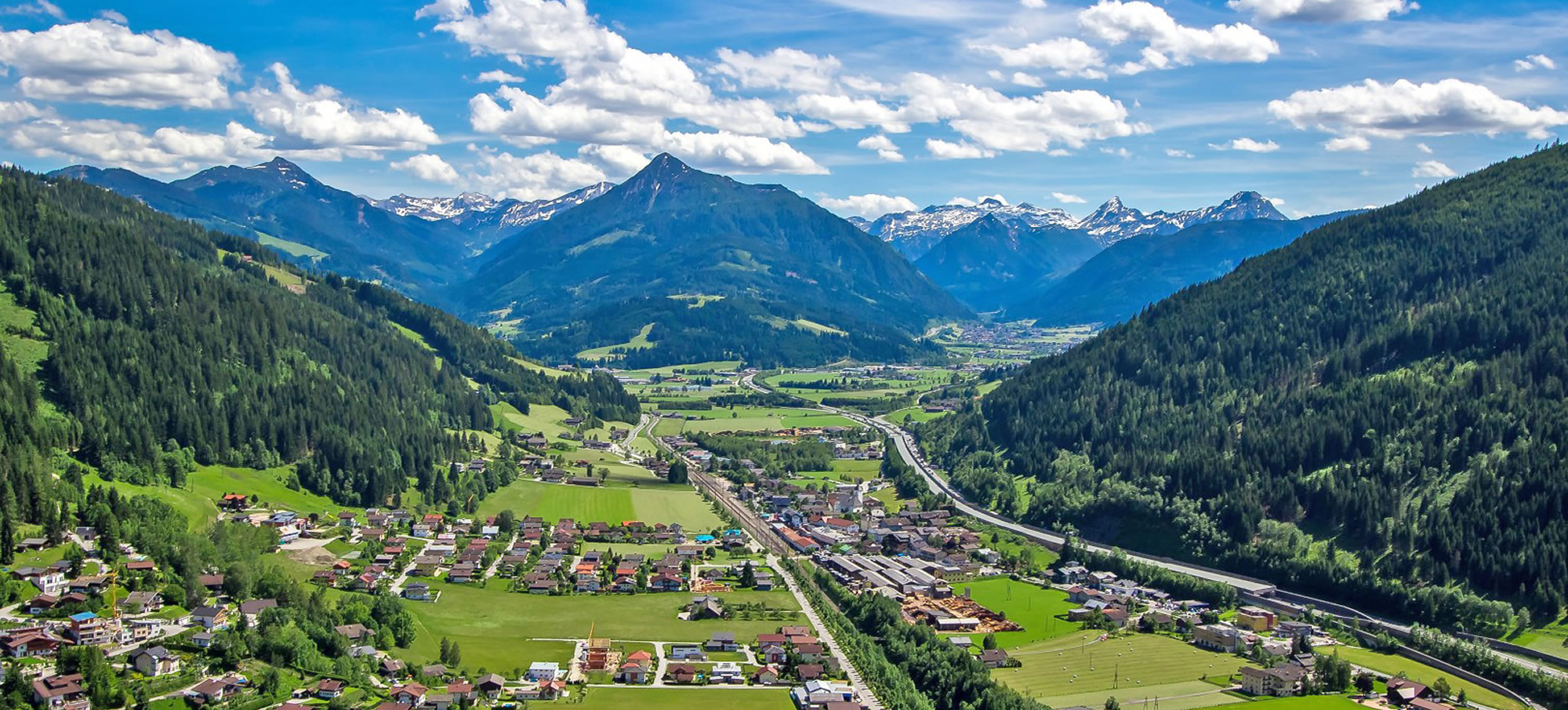 Ortsansicht Eben im Sommer © Tourismusverband Eben